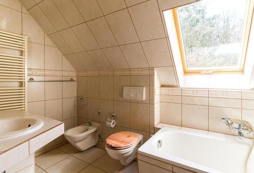 Апартаменты 2 Спальни, Landhotel Cafe Prälank