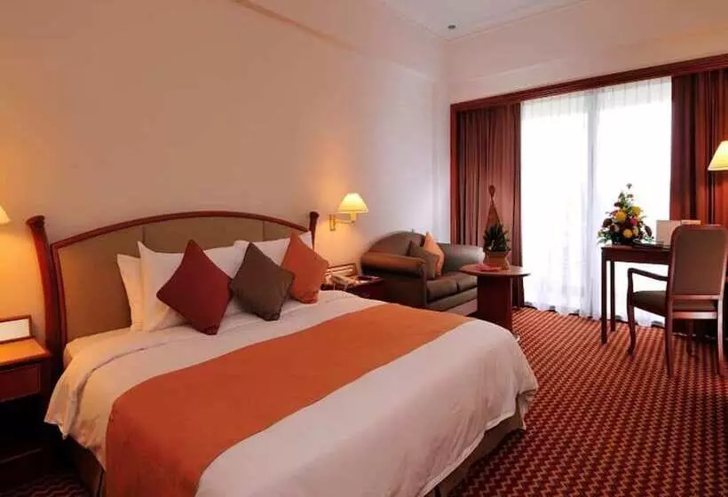 Deluxe Room Sea View, Parkcity Everly Hotel Miri