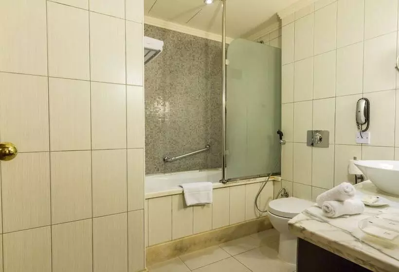 اتاق سوپریور, Grand Excelsior Hotel Deira