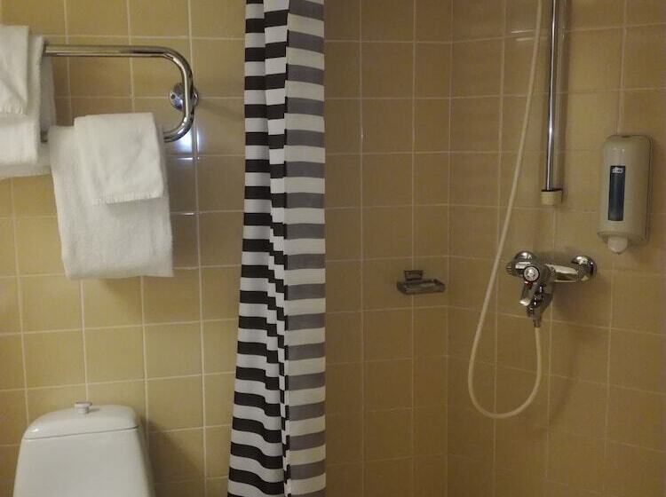 스탠다드 룸, Hermica