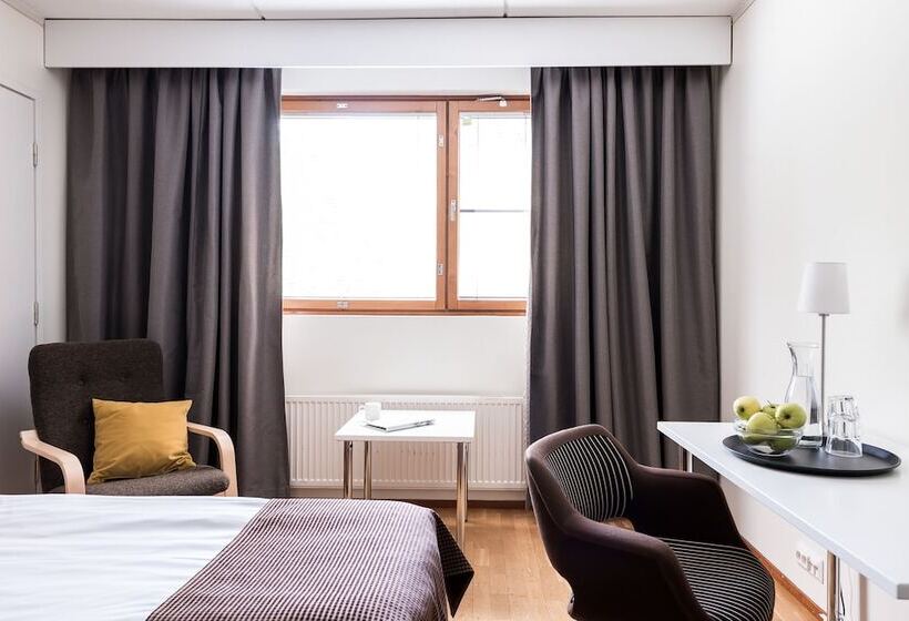 스탠다드 룸, Hermica