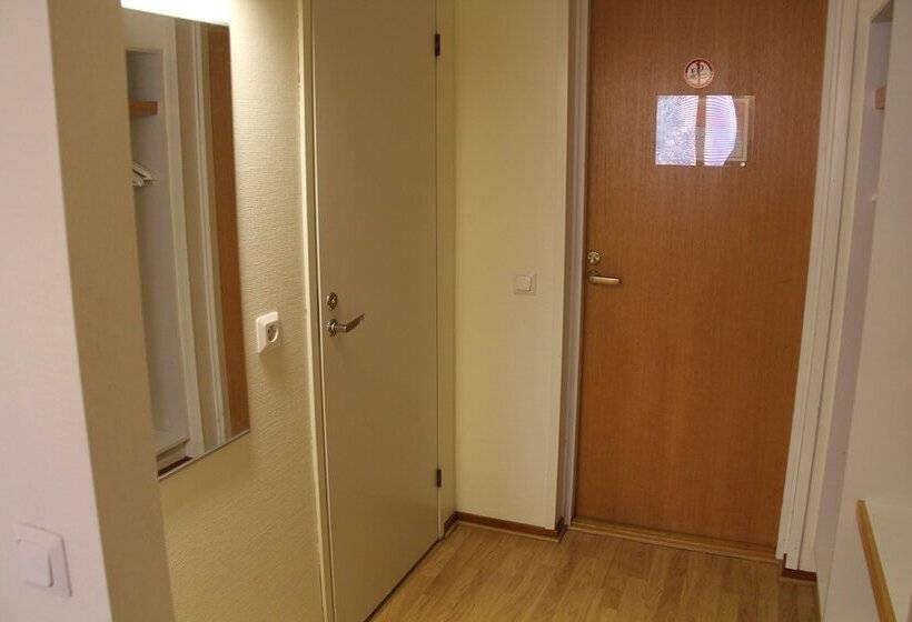 스탠다드 룸, Hermica