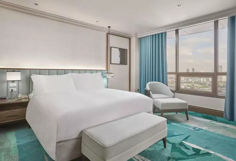 اتاق پرمیوم, Holiday Inn & Suites Manila Galleria, An Ihg