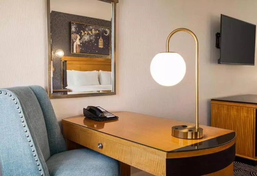 キングサイズベッドのデラックスルーム, Inn At Great Neck