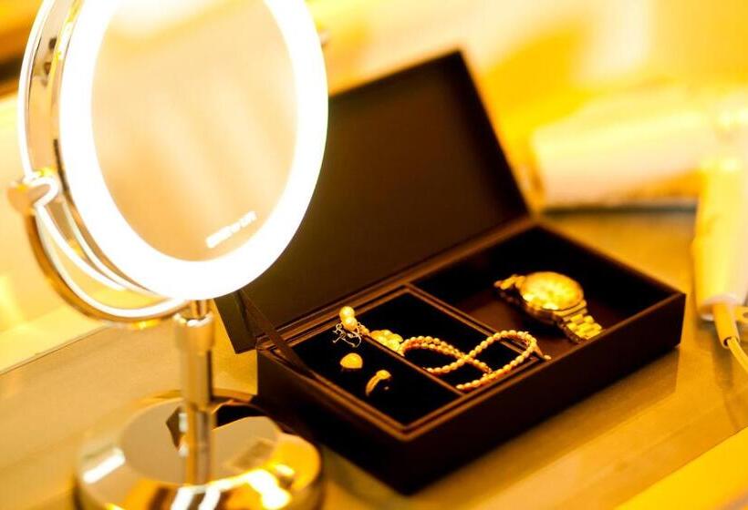 套房, Nikko Kansai Airport   3 Mins Walk To The Airport