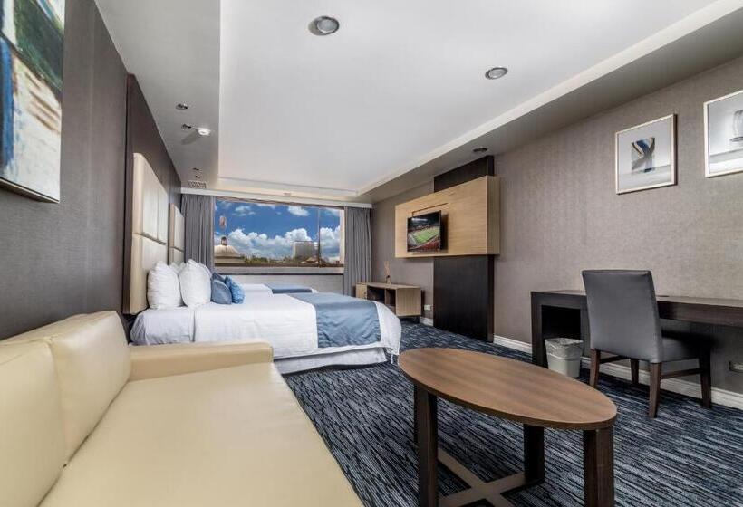 جناح إدارى, Pueblo Amigo Hotel Plaza Y Casino