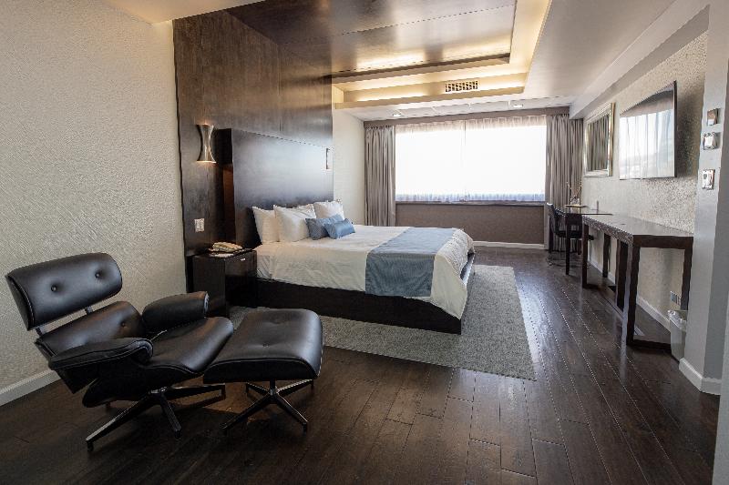 جناح رئاسى, Pueblo Amigo Hotel Plaza Y Casino