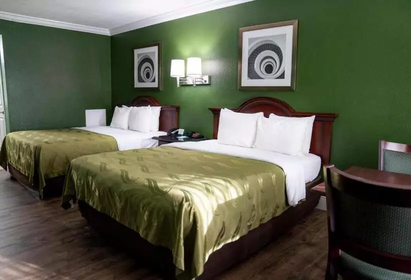 اتاق استاندارد برای معلولان, Quality Inn Hemet  San Jacinto