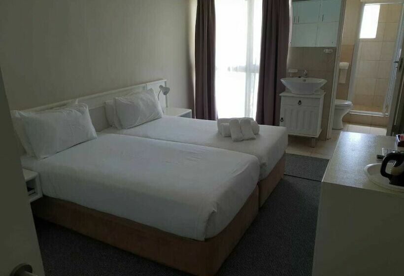 اتاق استاندارد, Savoy