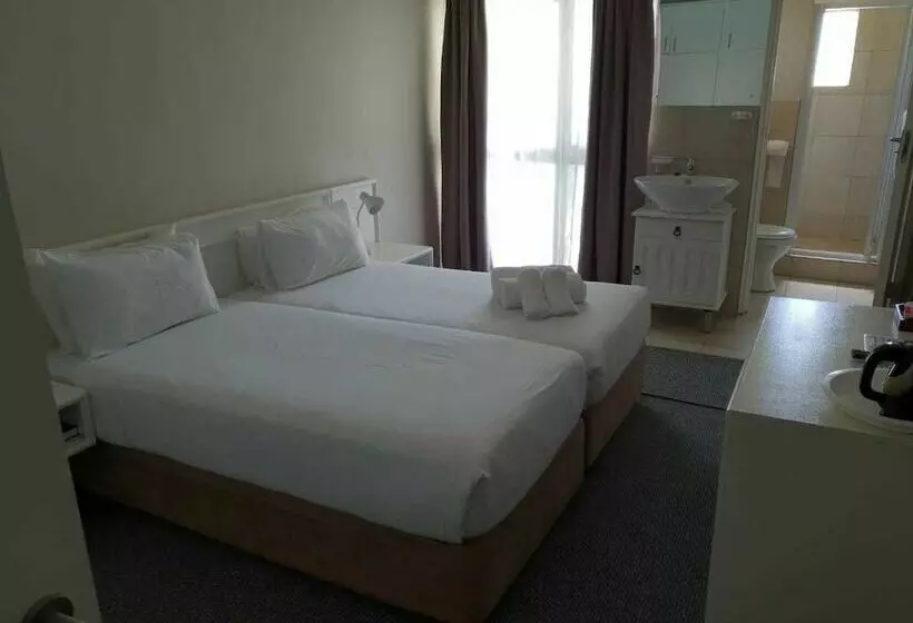 Standard-huone, Savoy