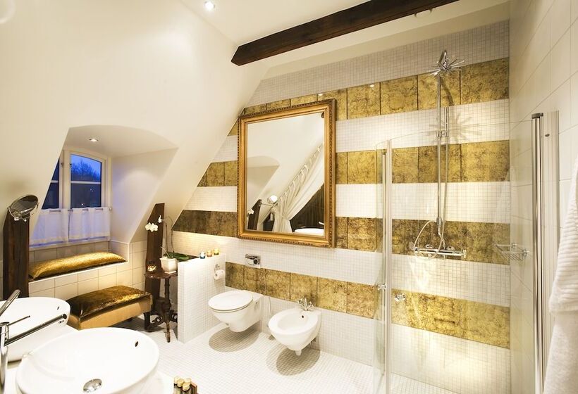 ジュニアスイート, Ulfsunda Slott