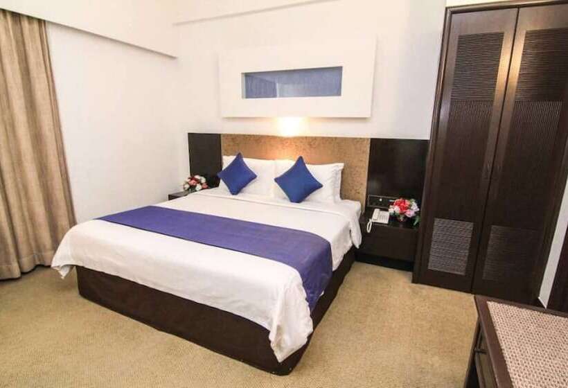 اتاق لوکس با تخت بزرگ, Howard Johnson By Wyndham Kuala Lumpur 118