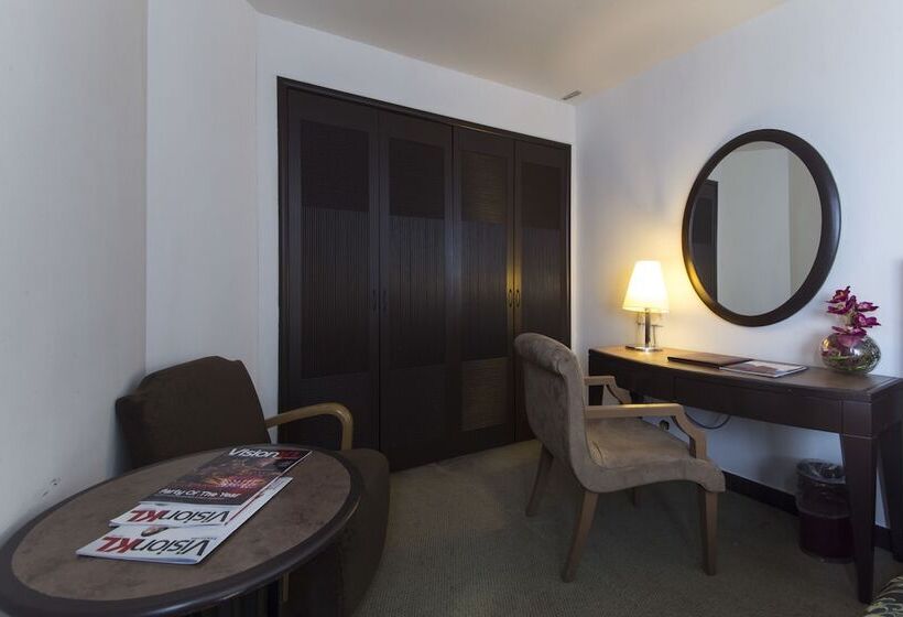 اتاق لوکس سه تخته, Howard Johnson By Wyndham Kuala Lumpur 118