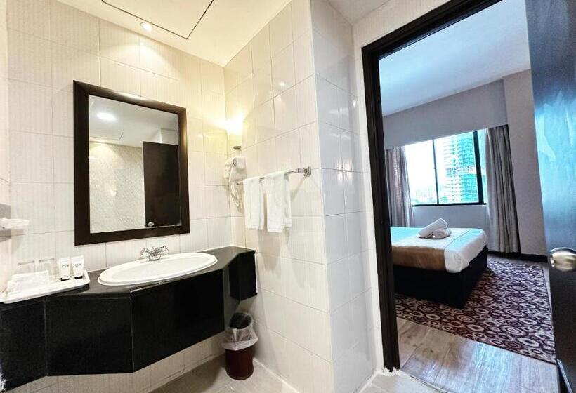 اتاق لوکس چهار تخته, Howard Johnson By Wyndham Kuala Lumpur 118