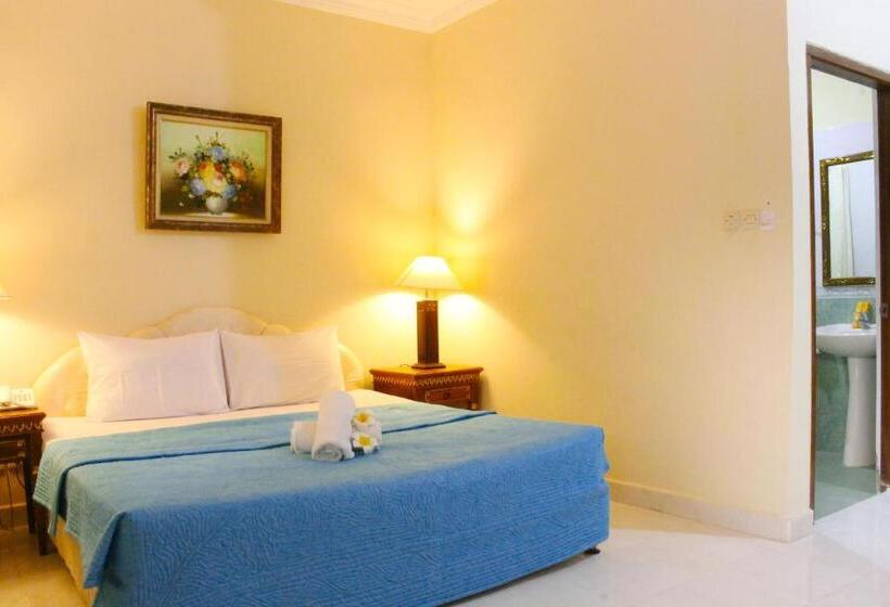 デラックスルーム, At The Beach Candidasa