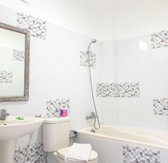 חדר דלוקס, At The Beach Candidasa