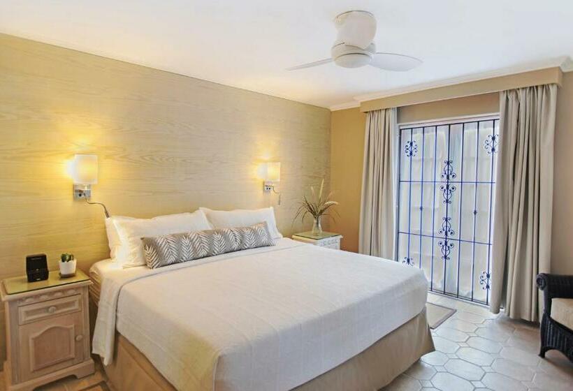 سوییت لوکس, Bougainvillea Barbados