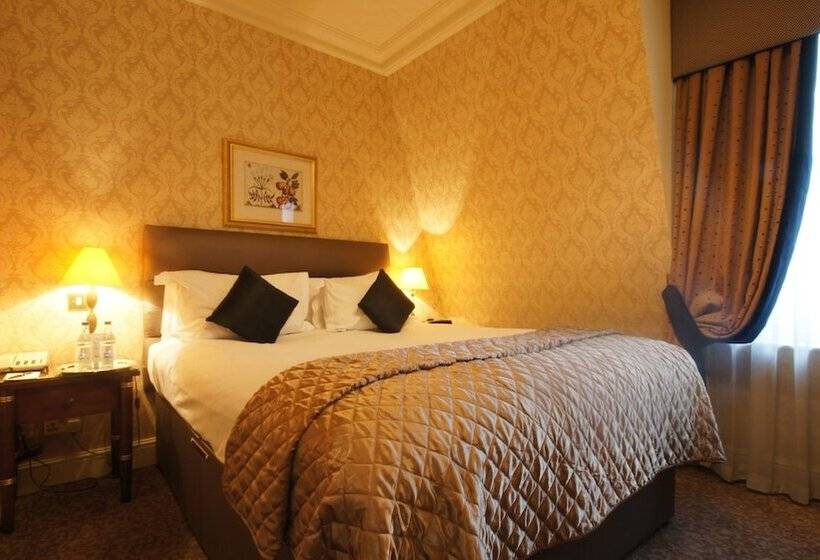 クラシックルーム, The Leonard