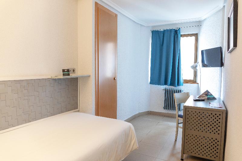 スイート, The Leonard