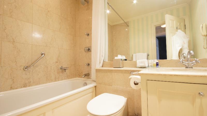 クラシックルーム, The Leonard