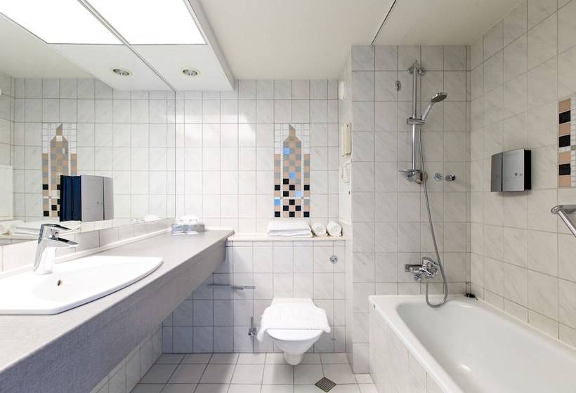 스위트, Best Western Plus Hotel Plaza