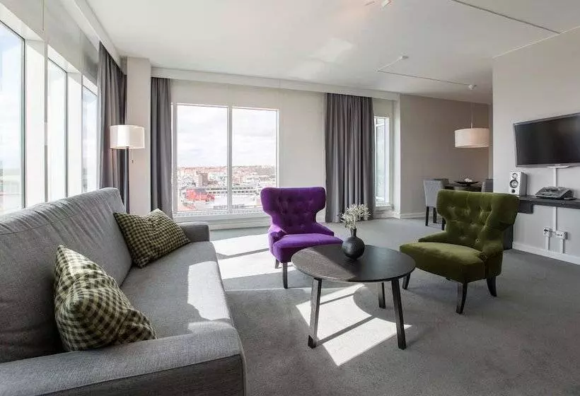 スイート, Best Western Plus Hotel Plaza