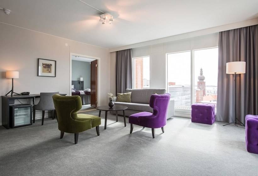 스위트, Best Western Plus Hotel Plaza