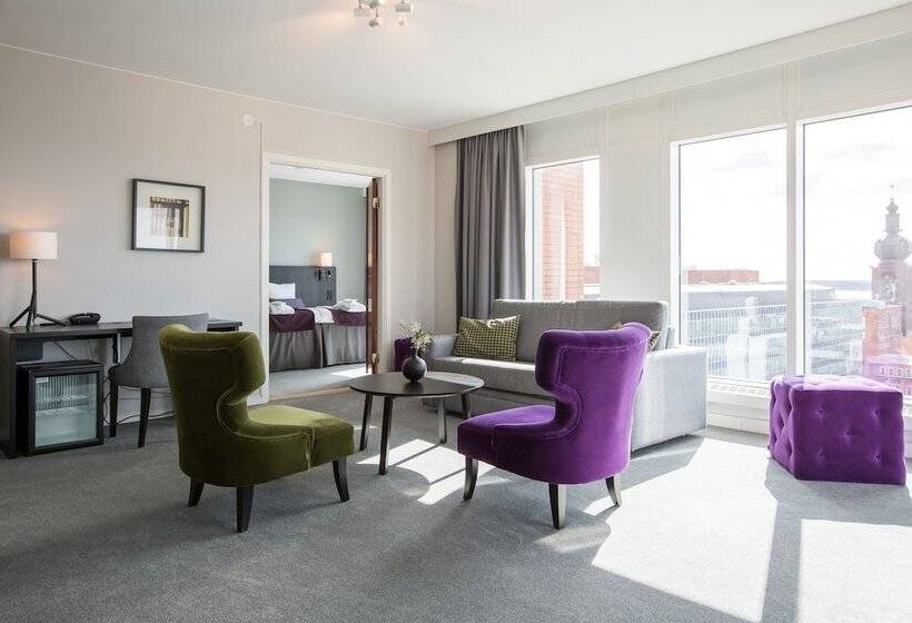 스위트, Best Western Plus Hotel Plaza