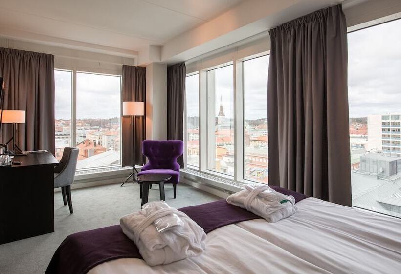 스위트, Best Western Plus Hotel Plaza