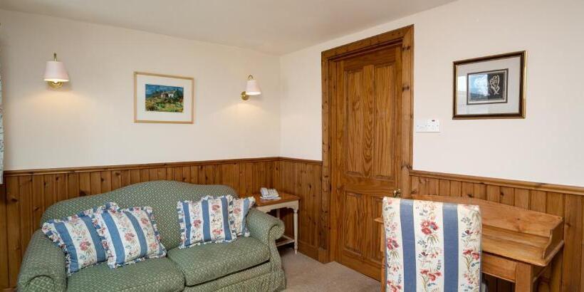 Люкс, Eilean Iarmain