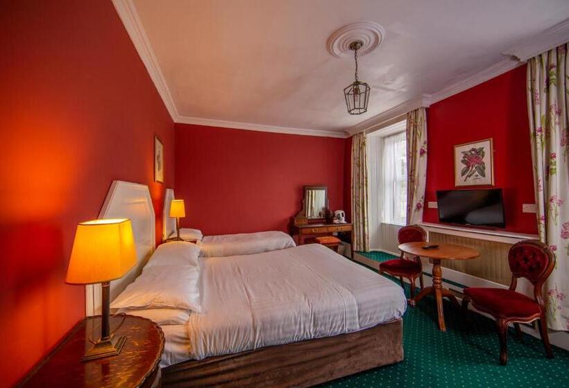 Номер Стандарт, Foyles