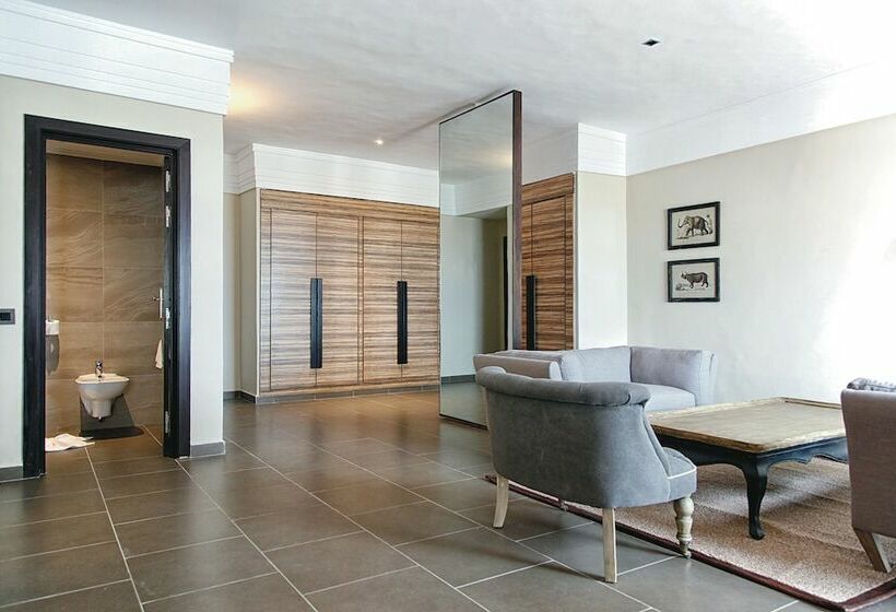 סוויטת ג'וניור נוף לים, Hotel Riu Tikida Dunas  All Inclusive