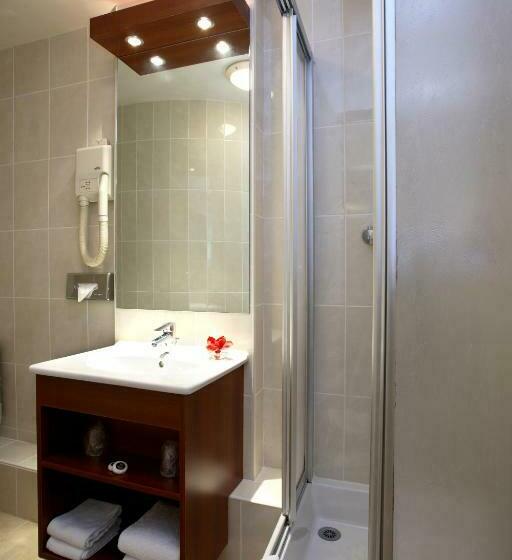 اتاق سوپریور, Dièse Hôtel Bastille