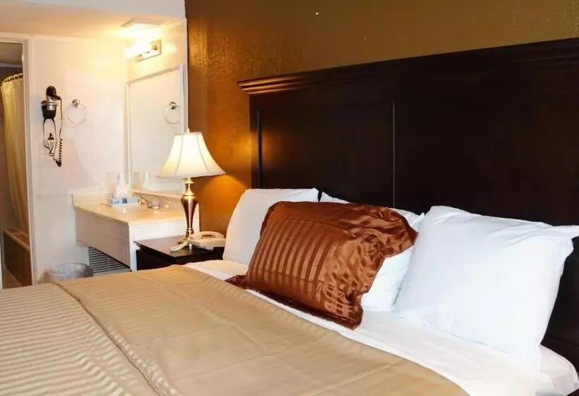 キングサイズベッドのスタンダードルーム, Americas Best Value Inn & Suites Kansas City