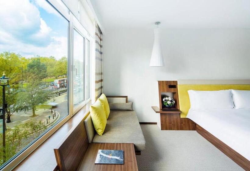 חדר סופריור, Como Metropolitan London