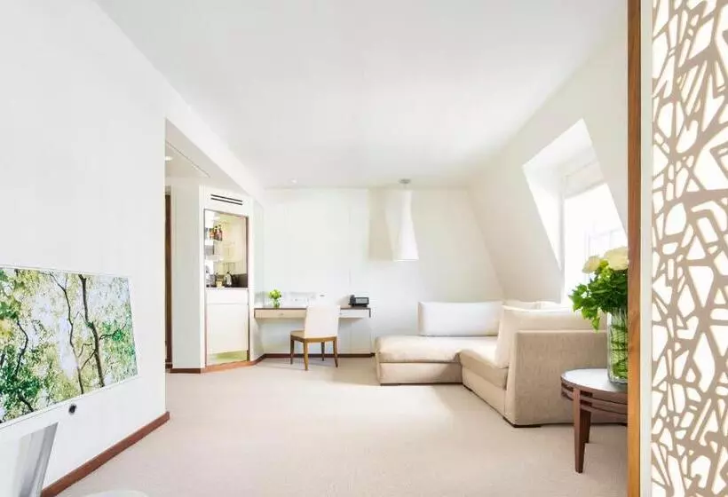 ジュニアスイート, Como Metropolitan London