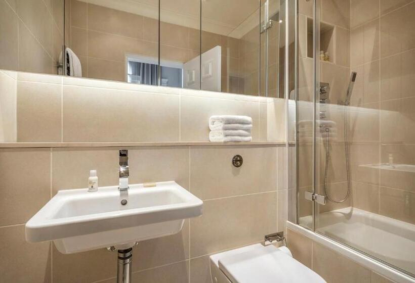 דירת חדר, Como Metropolitan London