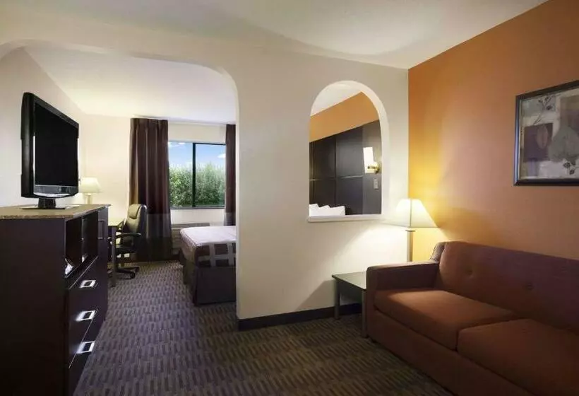 キングサイドベッドのスタンダードワンルーム, Days Inn By Wyndham Los Lunas