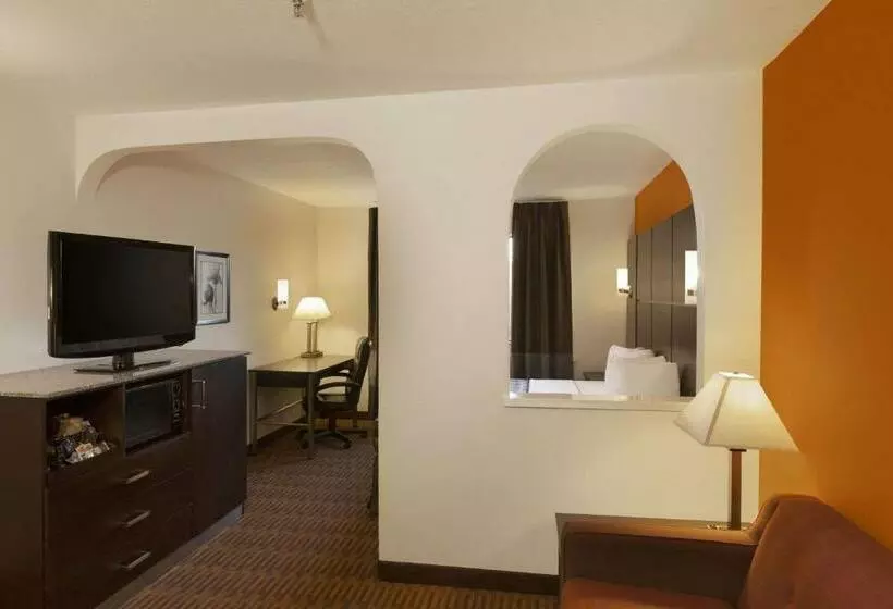 キングサイドベッドのスタンダードワンルーム, Days Inn By Wyndham Los Lunas