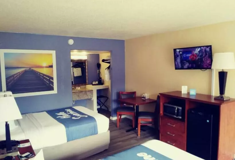 デラックスルーム, Days Inn By Wyndham Wildwood I75