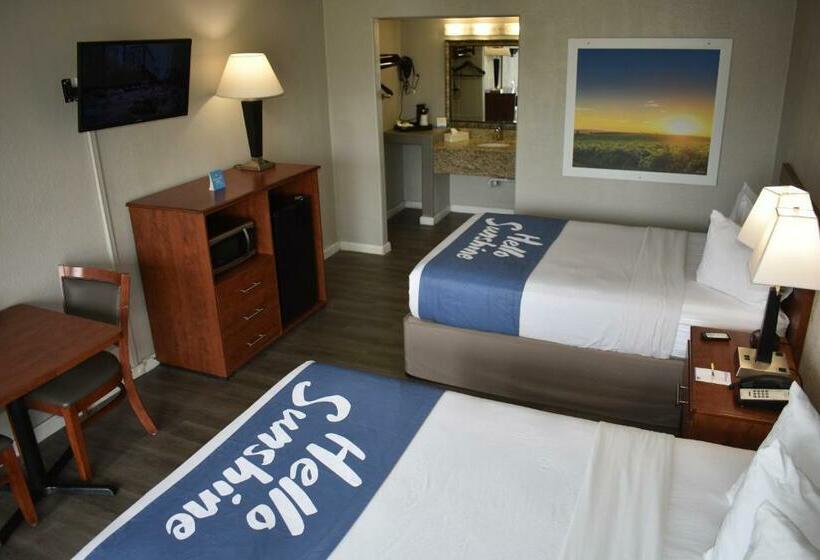 デラックスルーム, Days Inn By Wyndham Wildwood I75