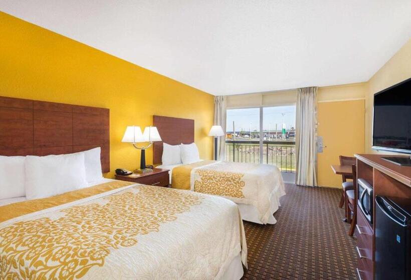 디럭스 룸, Days Inn By Wyndham Wildwood I75