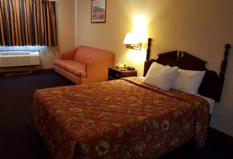 スイート, Denison Inn & Suites
