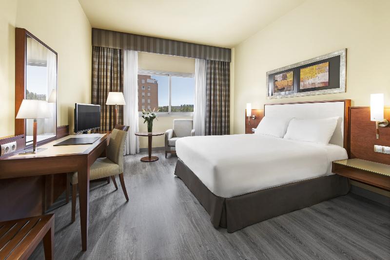 غرفة قياسية, Franklin Manor