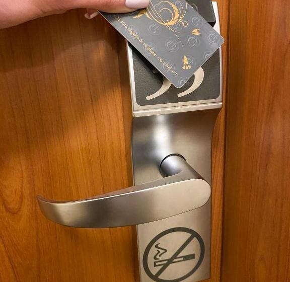标准单人间, Gold Hotel Budapest