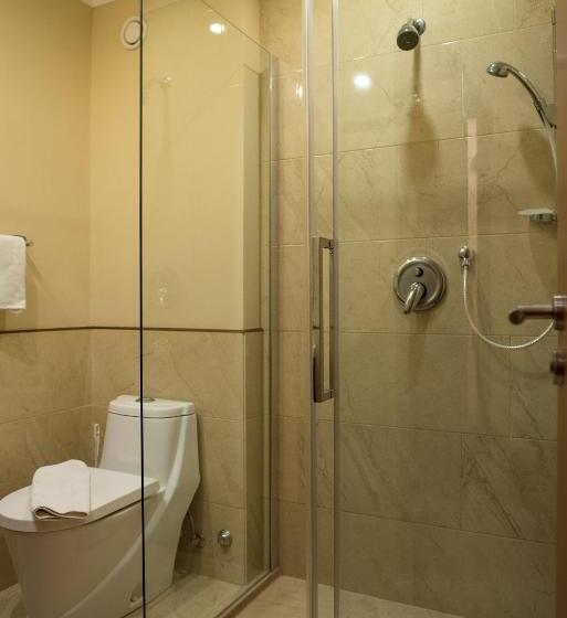 اتاق استاندارد سه نفره, Gold Hotel Budapest