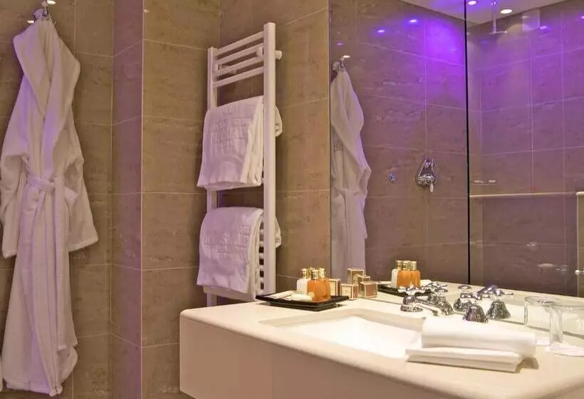 レイクビューデラックスルーム, Grand Hotel Imperiale & Resort