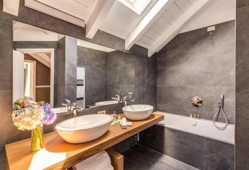 סוויטת פנטהאוז, Grand Hotel Imperiale & Resort