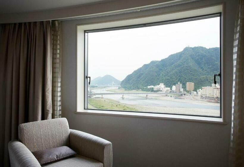 标准间带江景, Miyako Hotel Gifu Nagaragawa