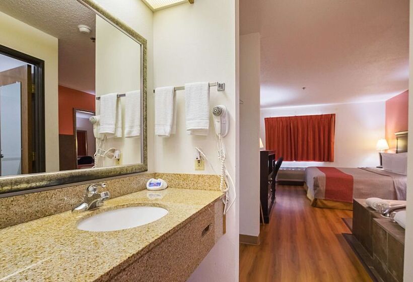 جناح, Motel 6 Waterloo, Ia   Crossroads Mall   Cedar Falls